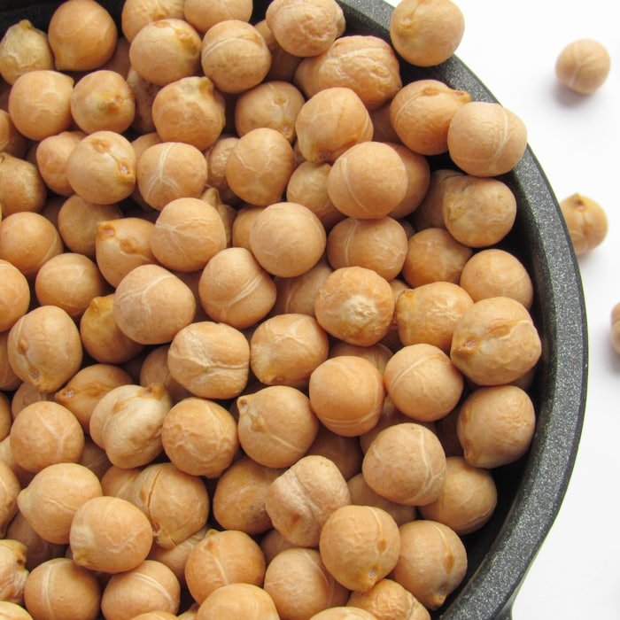 Kabuli chickpeas in a bowl